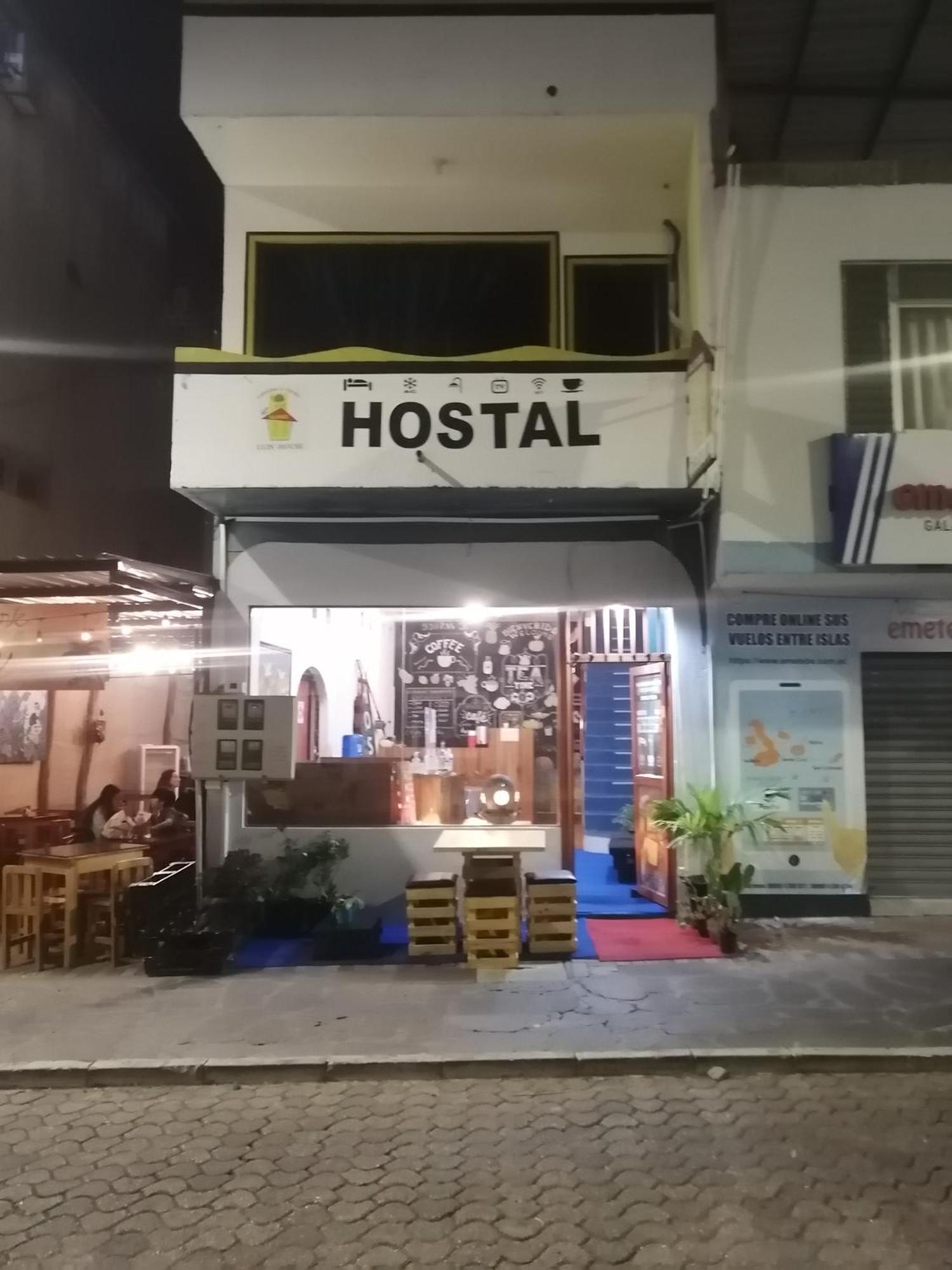 Hostal La Casa De Luis Puerto Baquerizo Moreno Eksteriør billede
