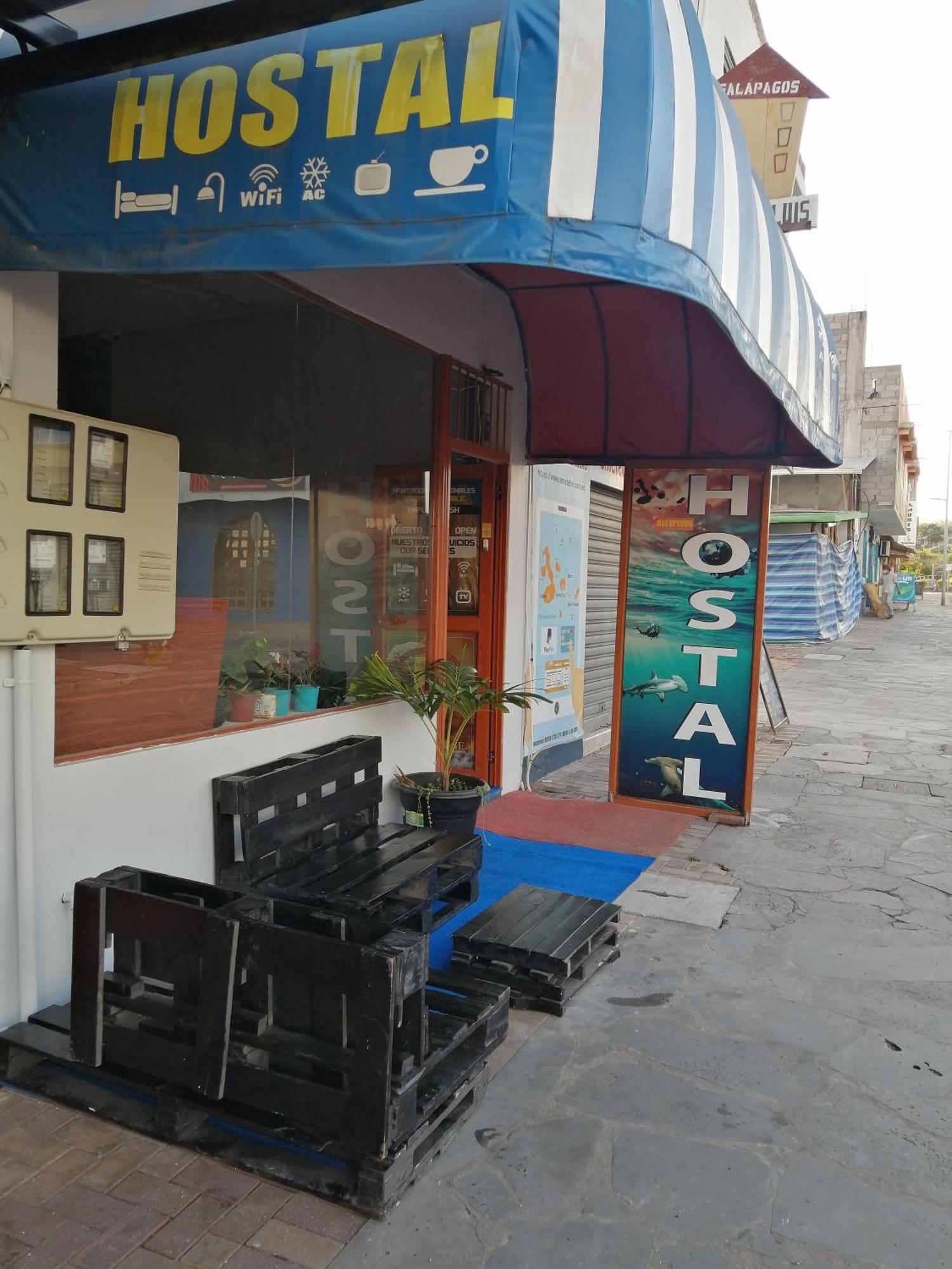 Hostal La Casa De Luis Puerto Baquerizo Moreno Eksteriør billede