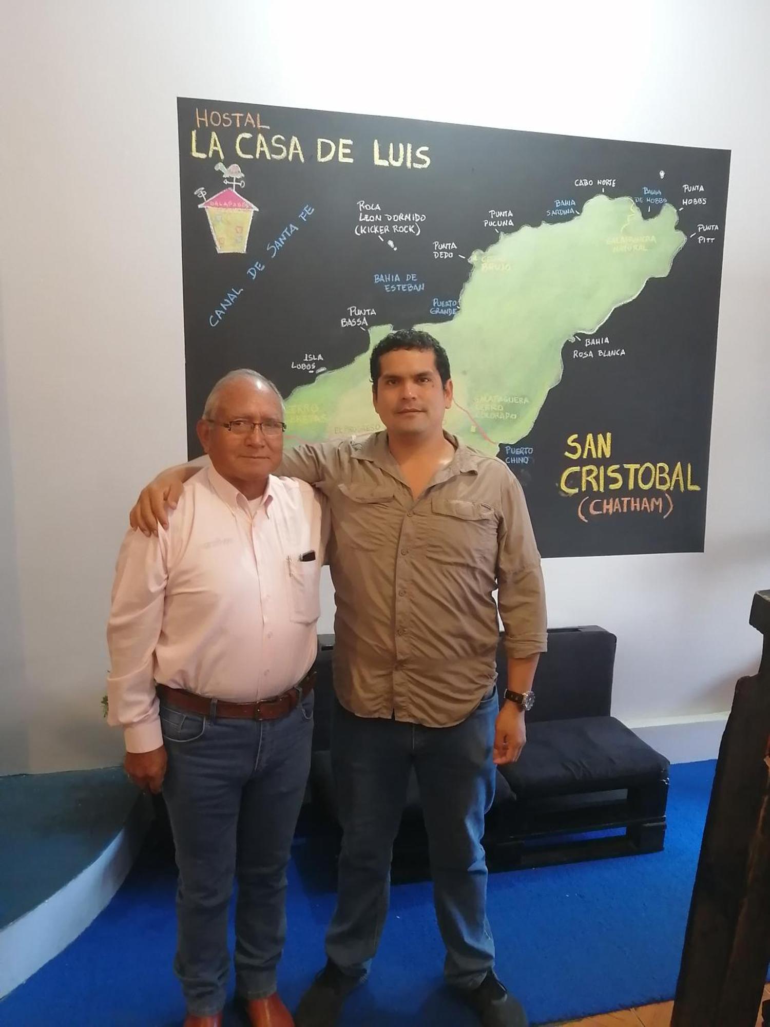 Hostal La Casa De Luis Puerto Baquerizo Moreno Eksteriør billede
