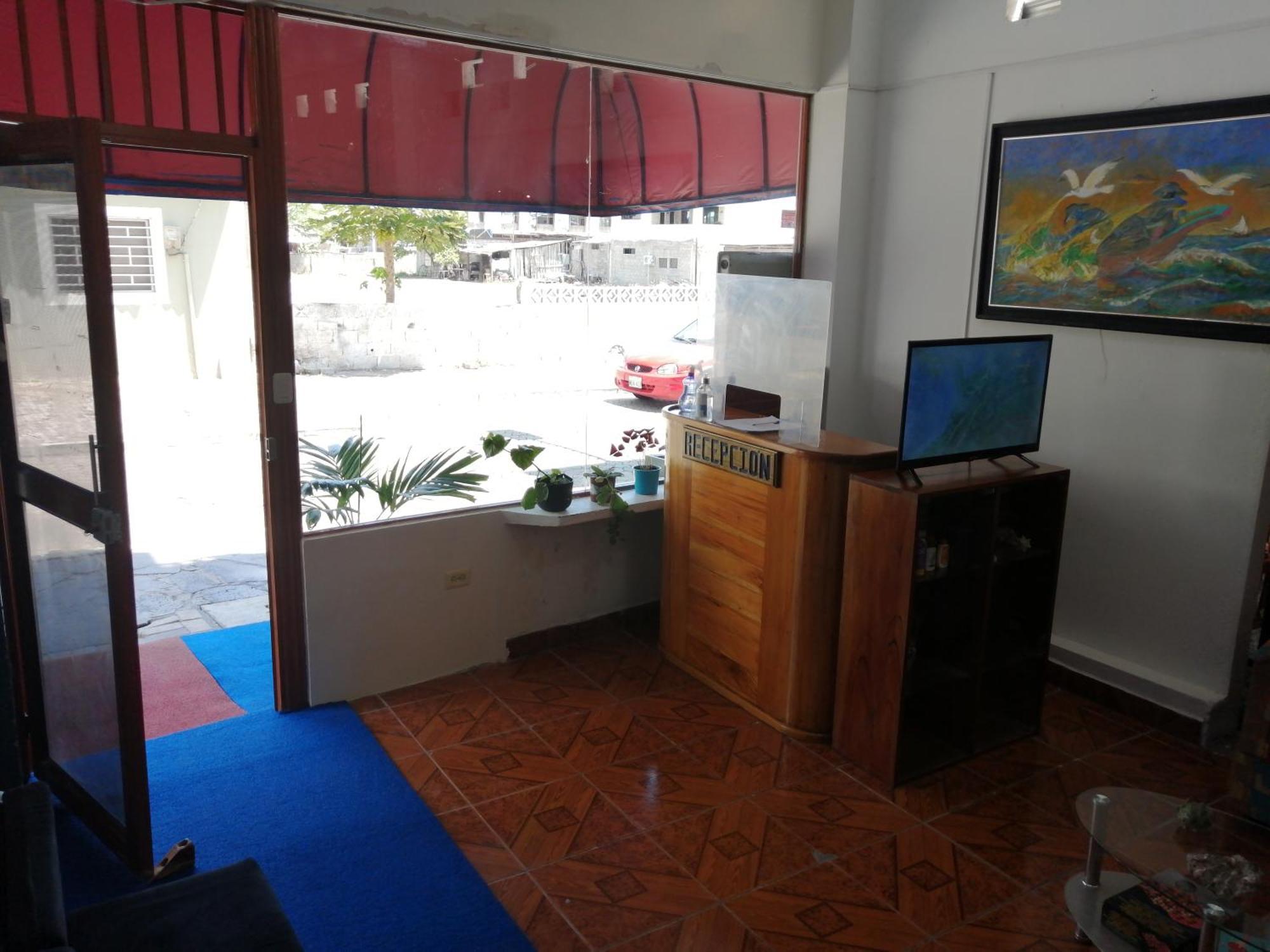 Hostal La Casa De Luis Puerto Baquerizo Moreno Eksteriør billede